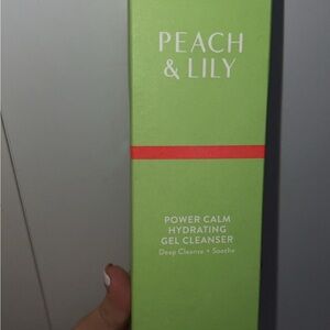 Peach & Lily Green Power Calm Hydrating Gel Cleanser